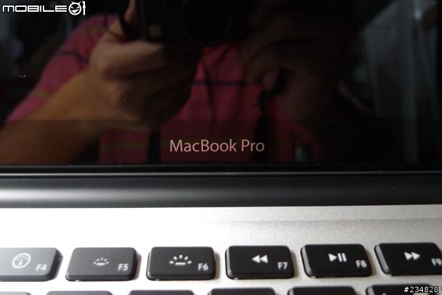 新MacBook Pro 13.3 簡易開箱測試 附測3Dmark06