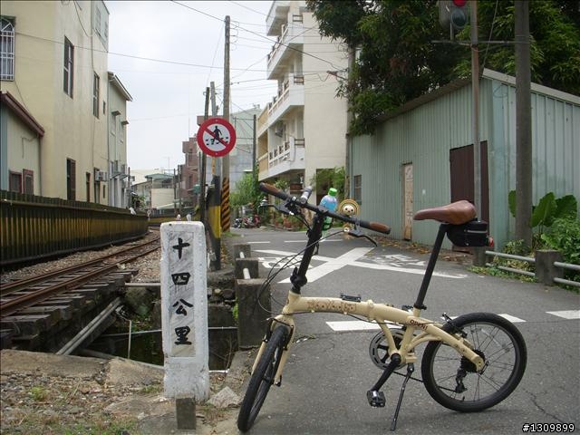 嘉義竹崎鄉:滿竹,鹿紫自行車道 (鄉間小路照片多)