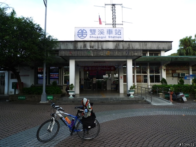 (車站收集) 35度C天空下的藍色區間車 *單車環島*