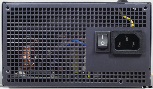 Antec TRUEPOWER New系列半模組化電源供應器簡介及測試