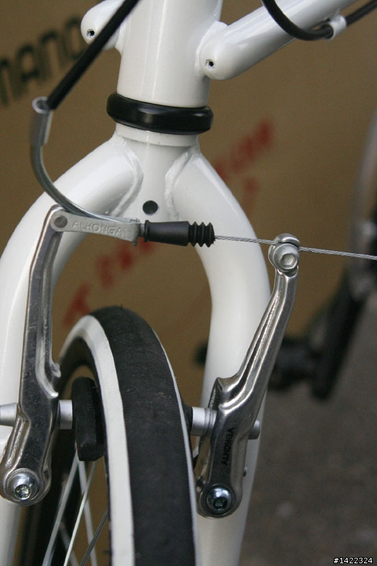 不專業之AIBIKE白海豚小徑開箱!