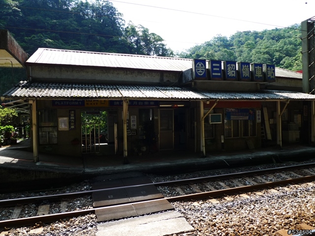 (車站收集) 35度C天空下的藍色區間車 *單車環島*