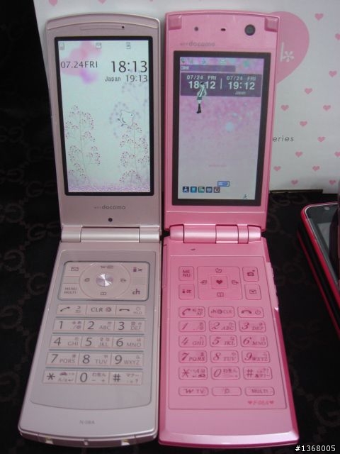 大小姐誕生日の意外な喜び Vol.1: docomo F-08A erikonail Special Pink