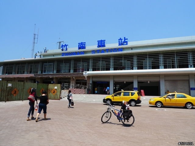 (車站收集) 35度C天空下的藍色區間車 *單車環島*