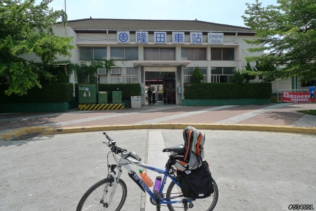 (車站收集) 35度C天空下的藍色區間車 *單車環島*