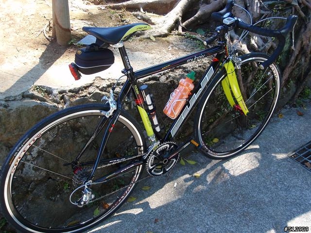 入手入門的煞變合一公路車MBK