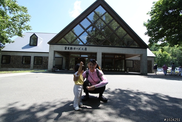 嬰兒拖車的無限可能—北海道の夏日薰風