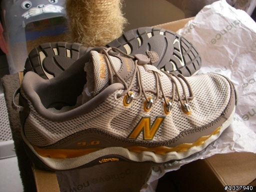 New Balance水陸兩棲鞋之不專業開箱文