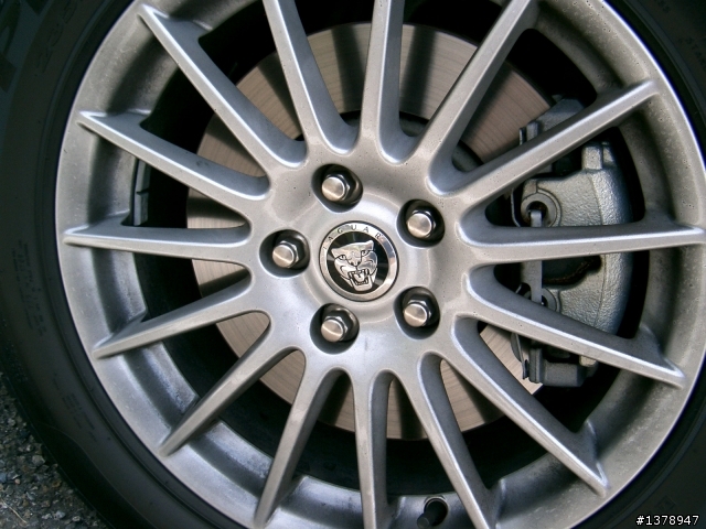 Jaguar XF 3.0,終於露臉