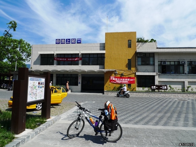(車站收集) 35度C天空下的藍色區間車 *單車環島*