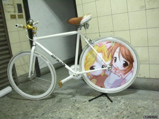 DIY fixed gear 碟輪蓋+痛車 海灘車+痛車 DIY 施工