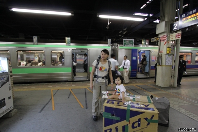 嬰兒拖車的無限可能—北海道の夏日薰風