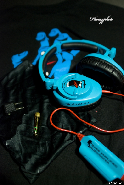 Skullcandy X SANTA CRUZ Screaming Hand 超酷耳機(開箱文)