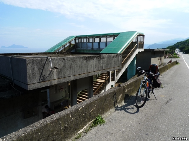 (車站收集) 35度C天空下的藍色區間車 *單車環島*