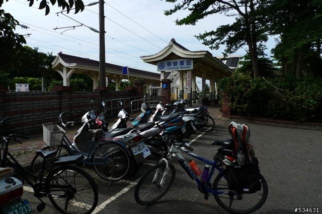 (車站收集) 35度C天空下的藍色區間車 *單車環島*
