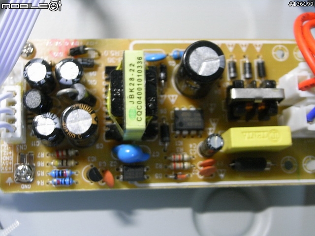 【開箱文】精簡到底的CASA AB-N86 (RMVB) DVD 播放機