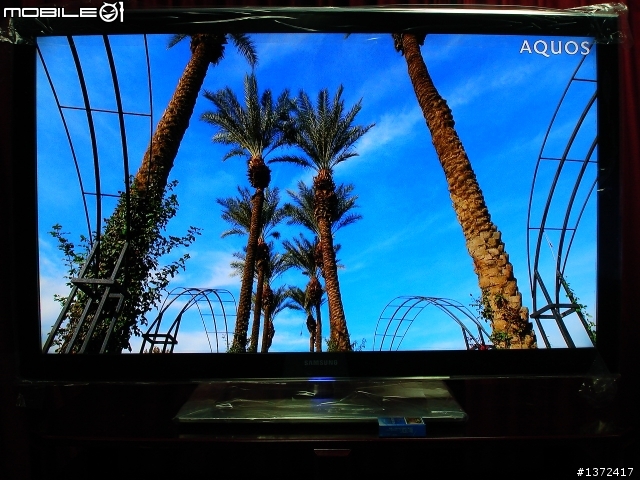 LED+240Hz 三星SAMSUNG美規機皇55吋UN55B8000 新機實測