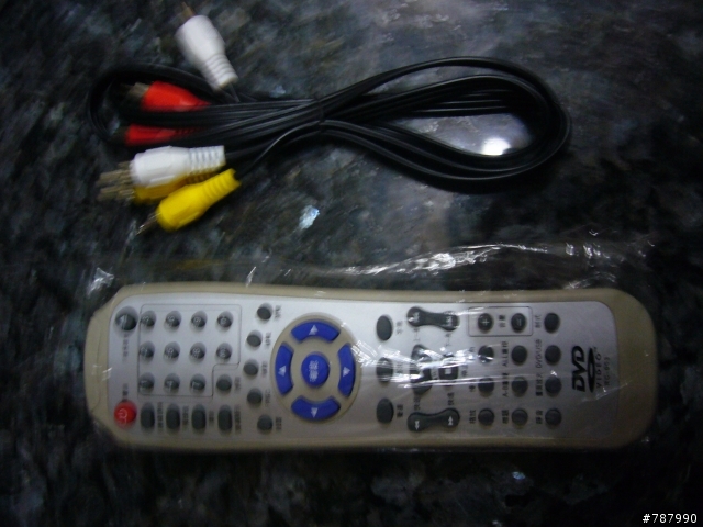 SYNCO DVD-369H(RMVB)DVD播放機開箱啦~~