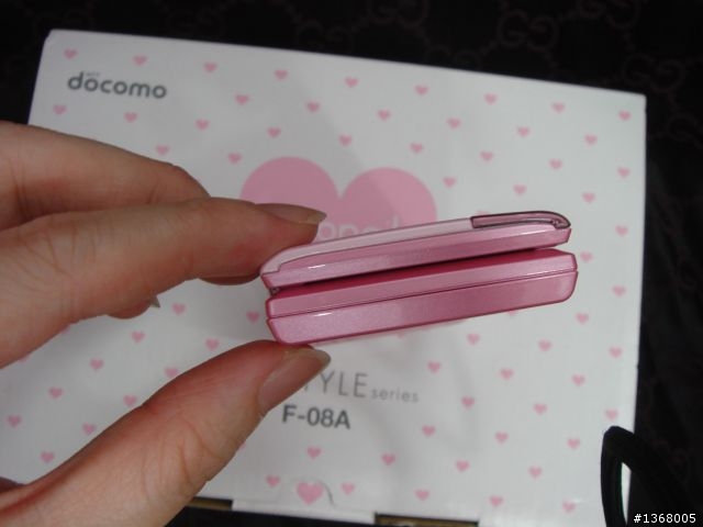 大小姐誕生日の意外な喜び Vol.1: docomo F-08A erikonail Special Pink