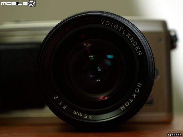 【0814更新之3樓火熱推薦】Voigtlander Nokton 35mm f1.2之簡單開箱