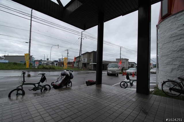 嬰兒拖車的無限可能—北海道の夏日薰風
