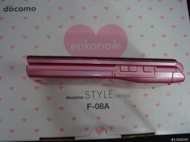 大小姐誕生日の意外な喜び Vol.1: docomo F-08A erikonail Special Pink