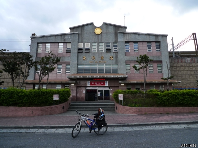 (車站收集) 35度C天空下的藍色區間車 *單車環島*