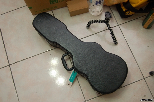 kamaka ukulele ! 烏克麗麗開箱 !