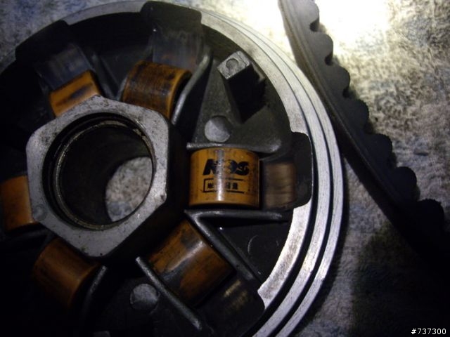 騎起來像50cc的GP125...
