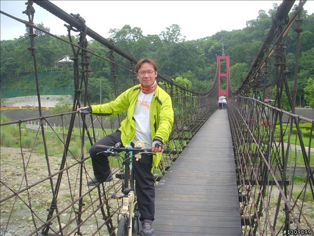 嘉義竹崎鄉:滿竹,鹿紫自行車道 (鄉間小路照片多)