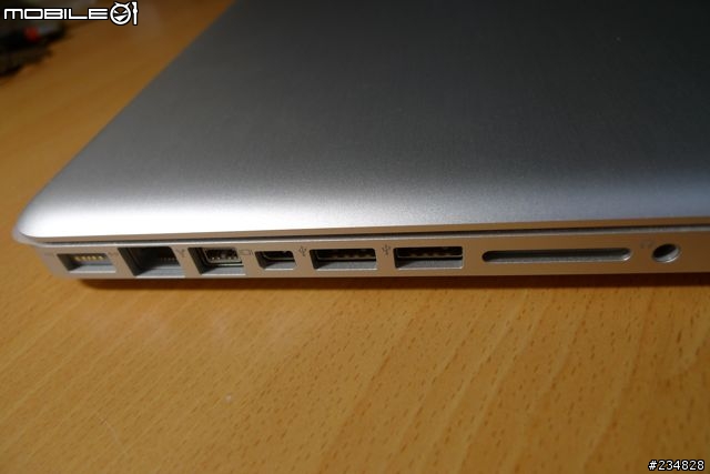 新MacBook Pro 13.3 簡易開箱測試 附測3Dmark06