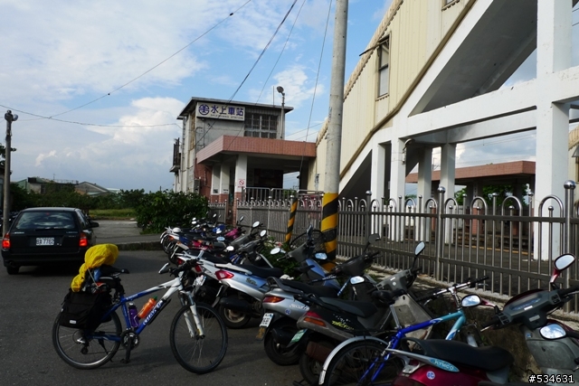(車站收集) 35度C天空下的藍色區間車 *單車環島*