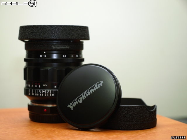 【0814更新之3樓火熱推薦】Voigtlander Nokton 35mm f1.2之簡單開箱