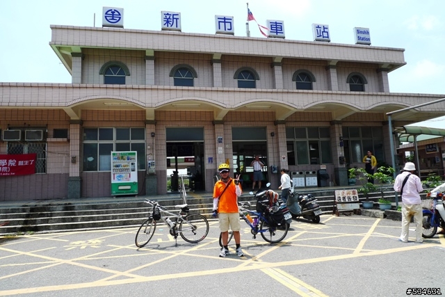 (車站收集) 35度C天空下的藍色區間車 *單車環島*