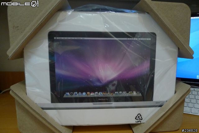 新MacBook Pro 13.3 簡易開箱測試 附測3Dmark06
