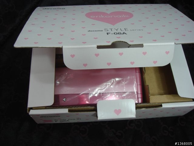 大小姐誕生日の意外な喜び Vol.1: docomo F-08A erikonail Special Pink