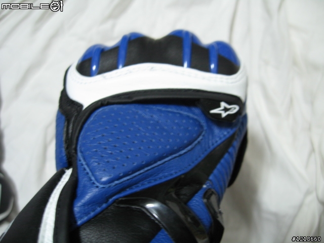 開箱文 alpinestars 頂級 短手套 S1