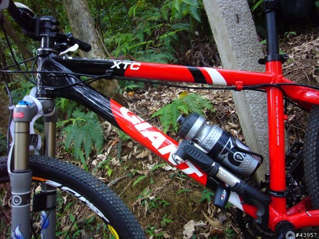【分享】紅瓦厝號- 09 Giant XTC SE 自組車