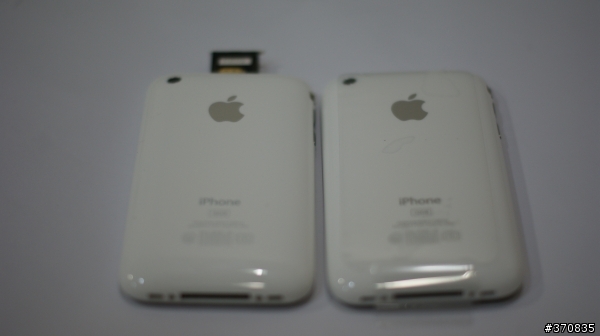 iPhone 3Gs 32GB 白色 簡易開箱文(影片集中在29樓)
