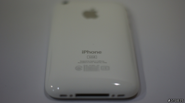 iPhone 3Gs 32GB 白色 簡易開箱文(影片集中在29樓)