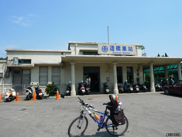 (車站收集) 35度C天空下的藍色區間車 *單車環島*