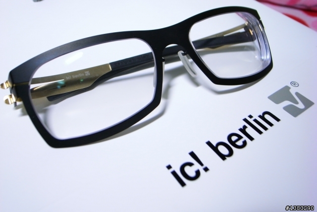 ic!berlin - urban -令人愛不釋手的黑金誘惑