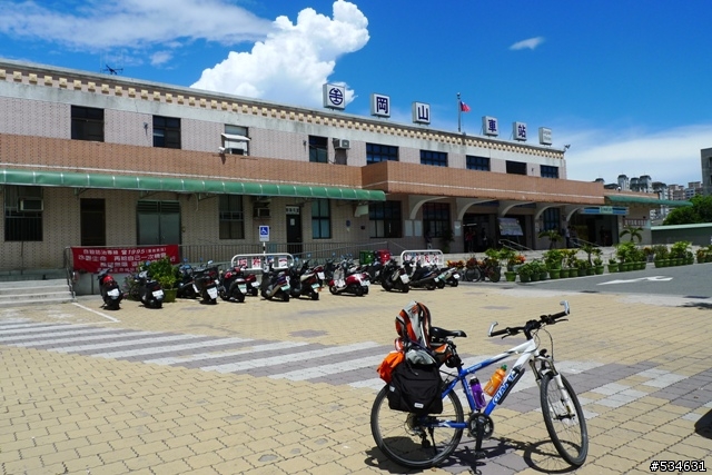 (車站收集) 35度C天空下的藍色區間車 *單車環島*