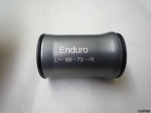 Enduro ZERO混合式陶瓷BB