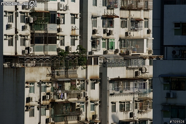 一鏡走天涯 - Sony 18250 vs 1680 vs 70300