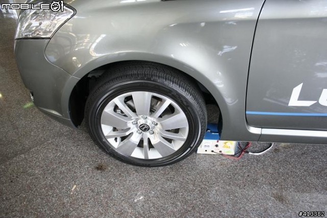 LUXGEN 內湖賞車開一箱!!