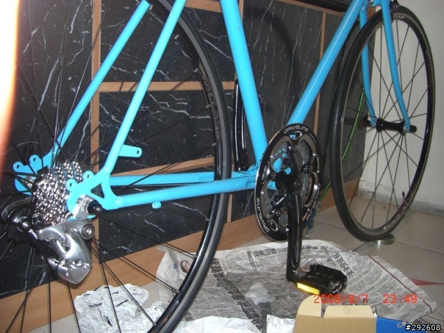 颱風天....組車天......單車新手的捷安特lug老鋼管組車記....圖多..請慎入