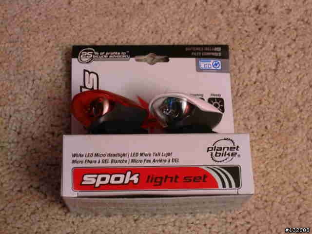 不專業開箱文--Planet bike Spok light set