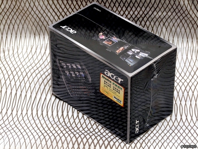 【開箱】遲來的敗家 - Acer M900 3.5G『指紋辨識』滑蓋觸控手機