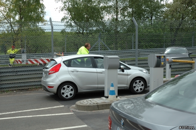 New Fiesta 德國自助行下集 - 勇闖紐堡林賽道